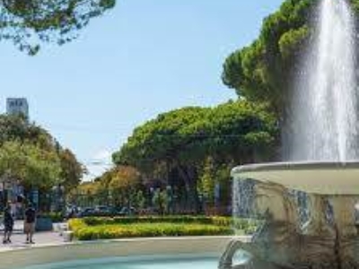 negozio in vendita a Rimini in zona Centro Storico