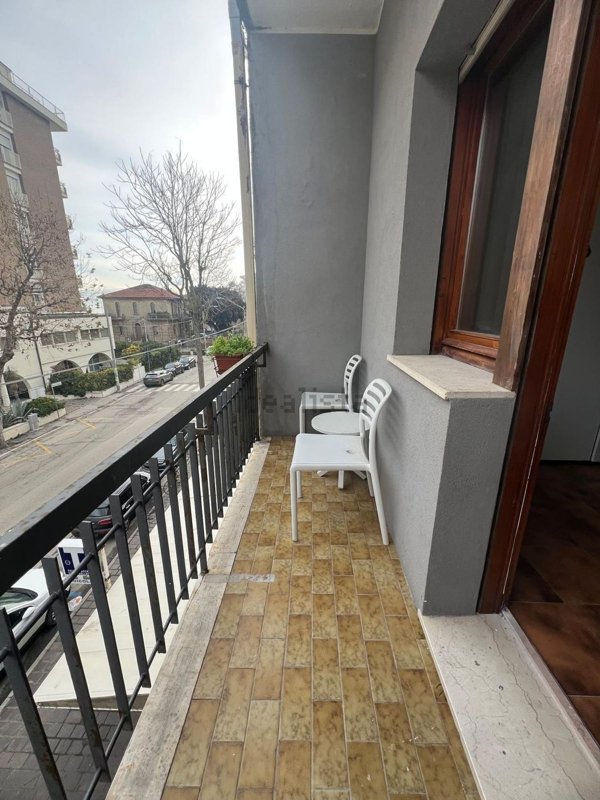 appartamento in vendita a Rimini in zona Miramare di Rimini