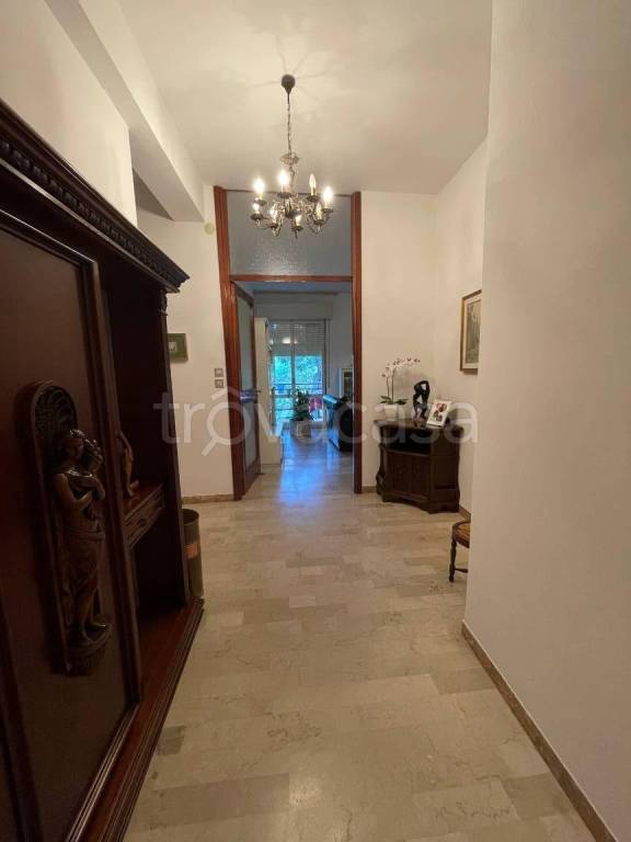 appartamento in vendita a Rimini in zona Miramare di Rimini