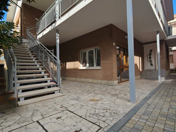 appartamento in vendita a Rimini in zona Viserba