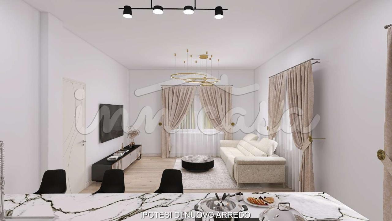 appartamento in vendita a Rimini in zona Marina Centro