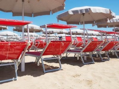 negozio in vendita a Rimini in zona Rivazzurra