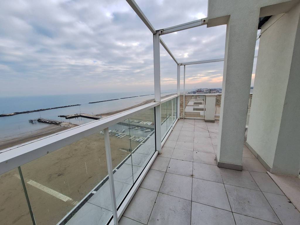 appartamento in vendita a Rimini in zona Viserbella