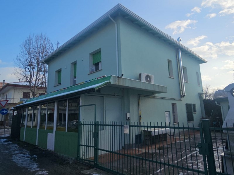 appartamento in vendita a Rimini in zona Miramare di Rimini