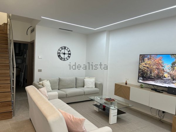 casa indipendente in vendita a Rimini