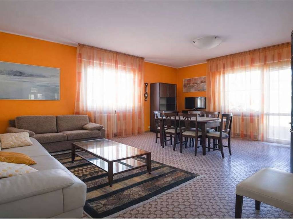 appartamento in vendita a Rimini in zona Miramare di Rimini