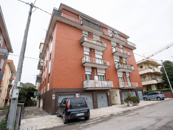 appartamento in vendita a Rimini in zona Fiera Vecchia