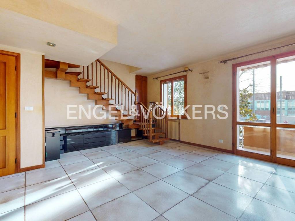 casa indipendente in vendita a Rimini in zona Viserba