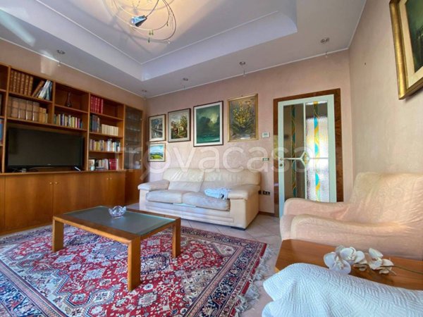 appartamento in vendita a Rimini in zona Marina Centro