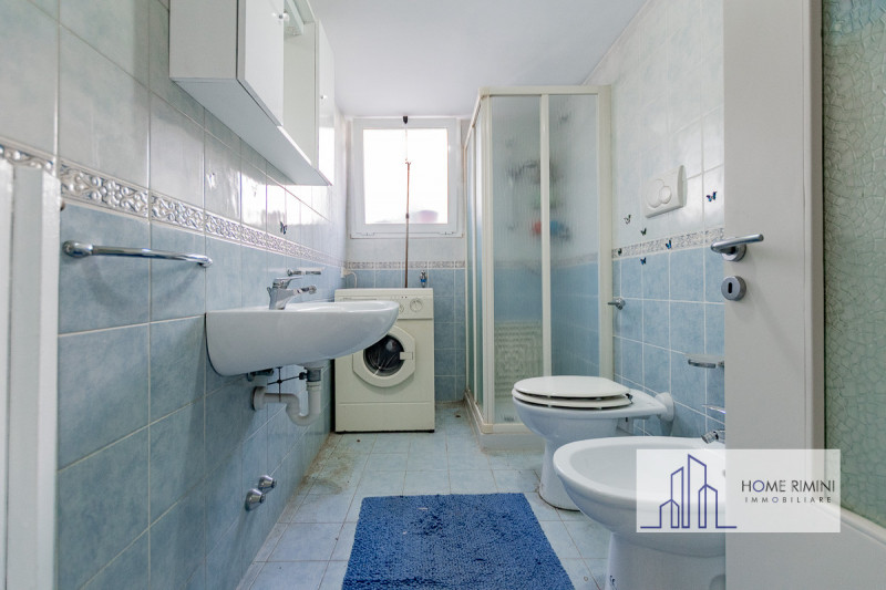 appartamento in vendita a Rimini in zona Miramare di Rimini