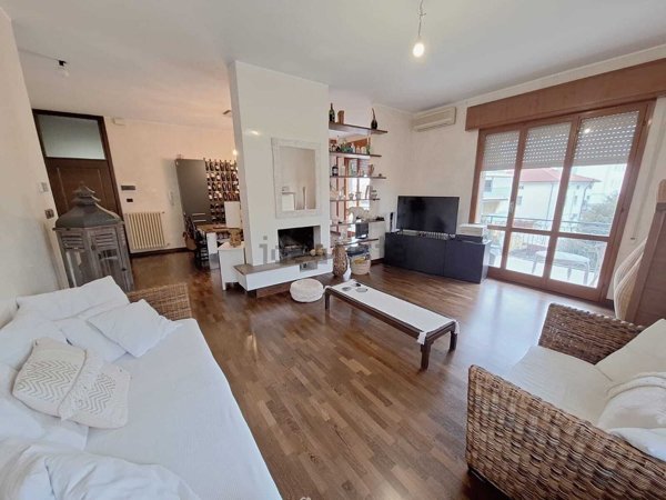 appartamento in vendita a Rimini in zona Lagomaggio