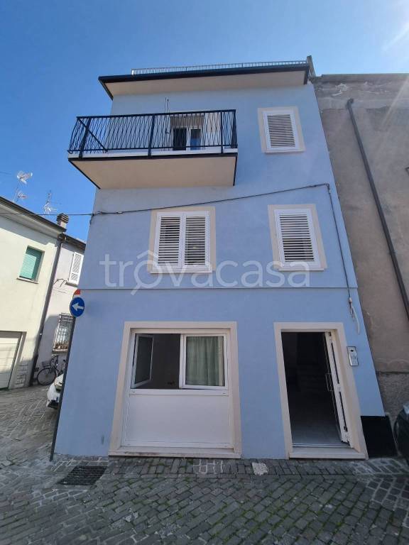 casa indipendente in vendita a Rimini in zona Borgo San Giuliano