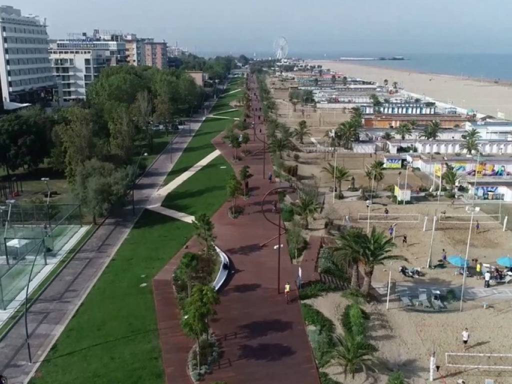 negozio in vendita a Rimini in zona Bellariva