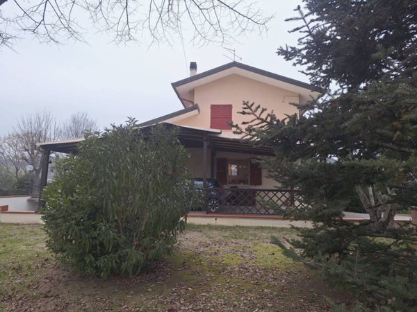 casa indipendente in vendita a Rimini in zona Spadarolo