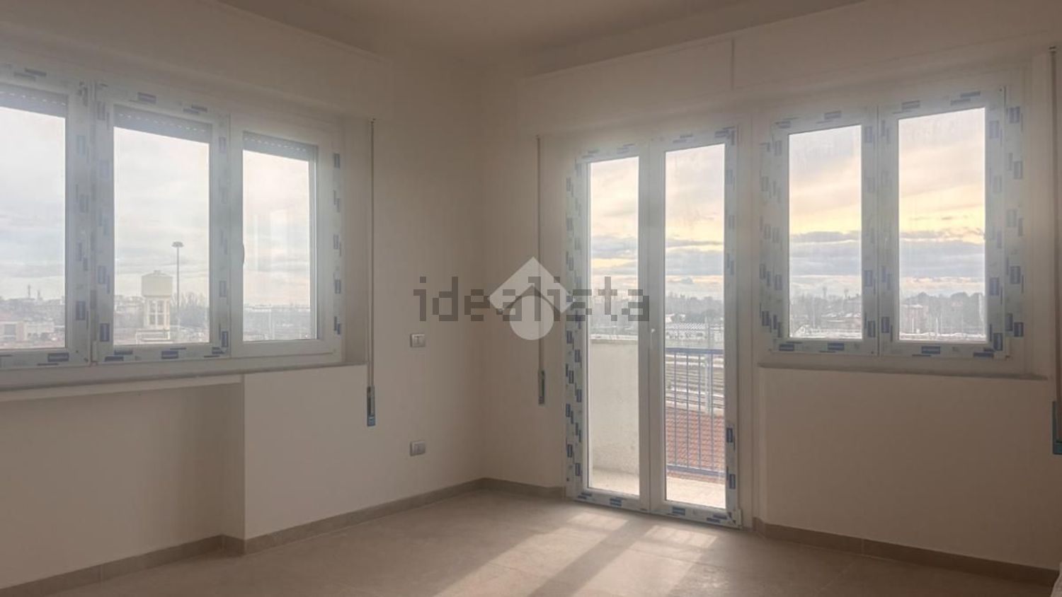 appartamento in vendita a Rimini in zona Marina Centro