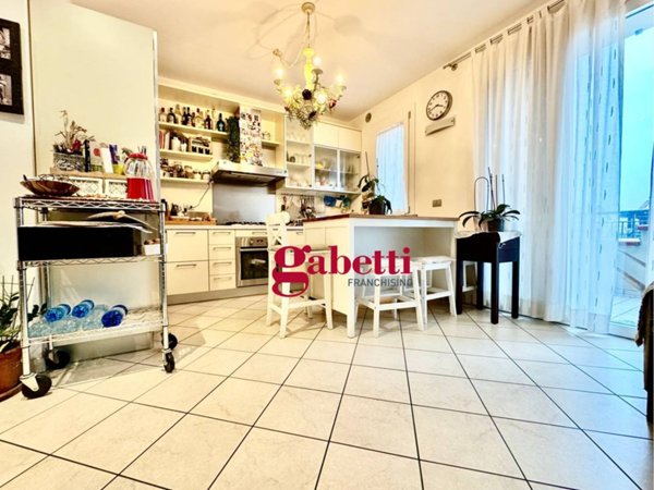 appartamento in vendita a Rimini in zona Viserba