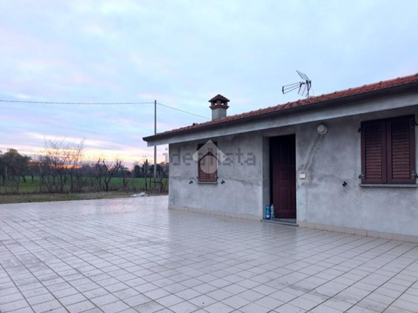 appartamento in vendita a Rimini in zona Corpolò