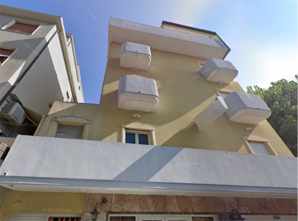 negozio in vendita a Rimini