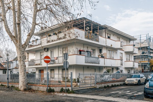 appartamento in vendita a Rimini in zona Miramare di Rimini