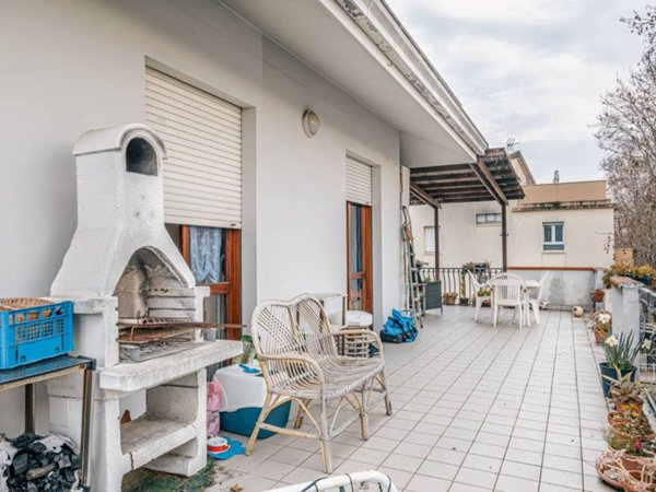 appartamento in vendita a Rimini in zona Miramare di Rimini