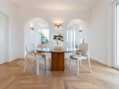 appartamento in vendita a Rimini in zona Marina Centro