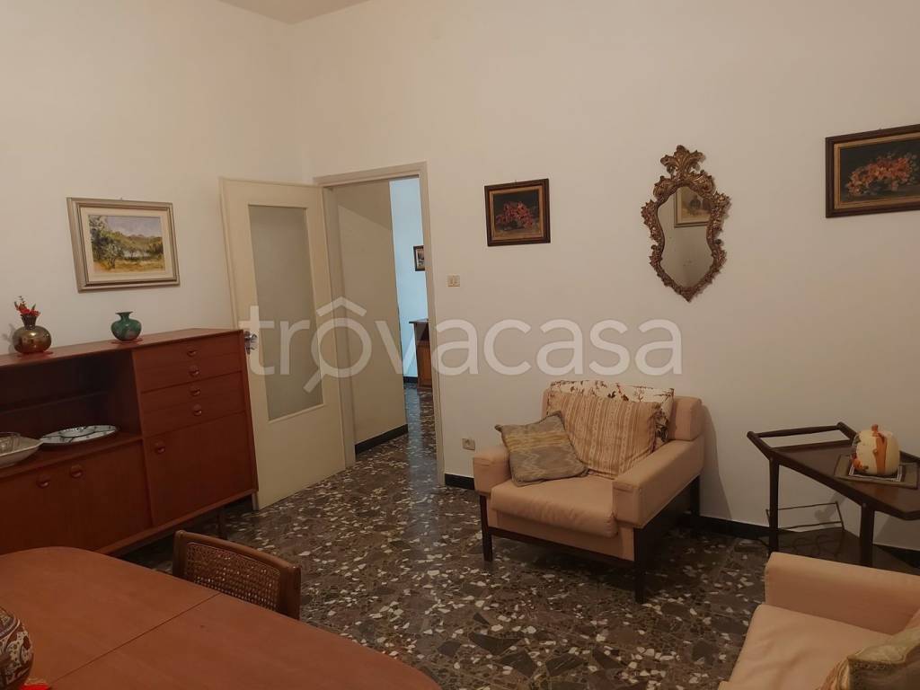 appartamento in vendita a Rimini in zona Marina Centro