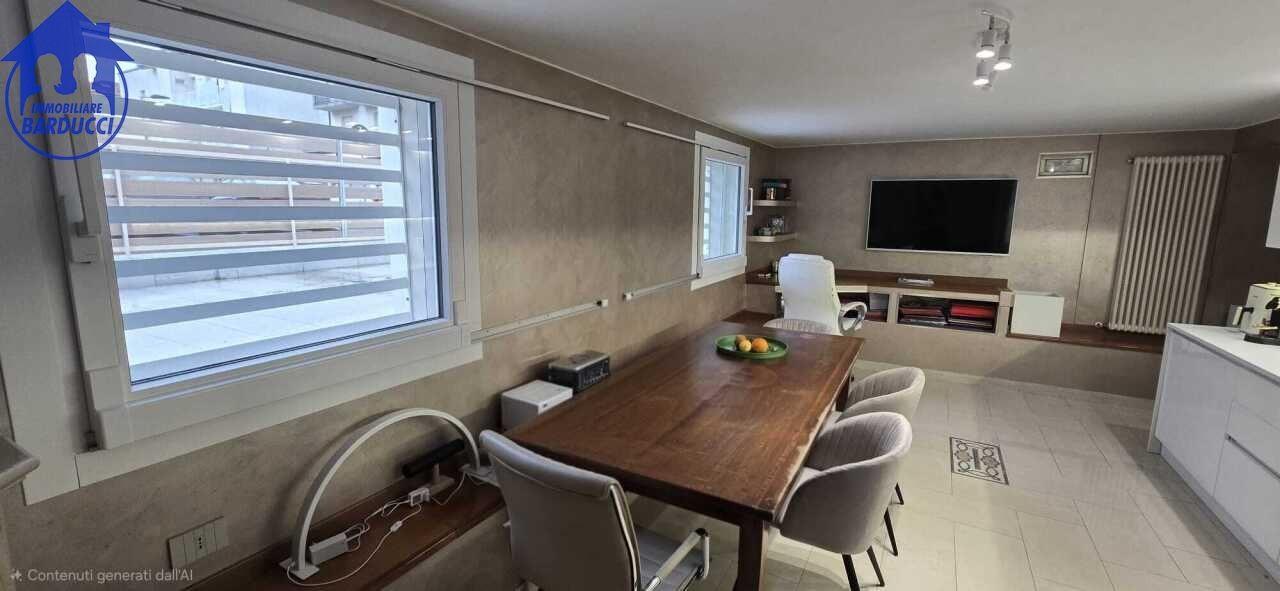 casa indipendente in vendita a Rimini in zona Viserba