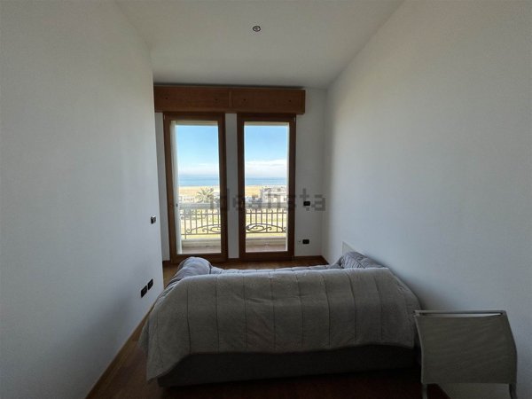 appartamento in vendita a Rimini in zona Miramare di Rimini