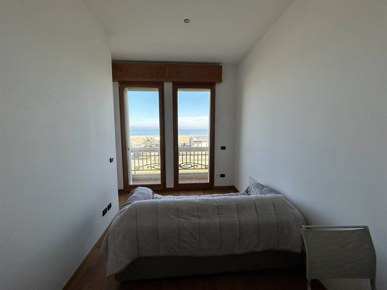 appartamento in vendita a Rimini in zona Miramare di Rimini