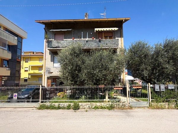 appartamento in vendita a Rimini in zona Corpolò