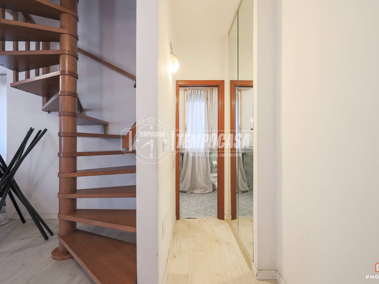 casa indipendente in vendita a Rimini in zona Miramare di Rimini