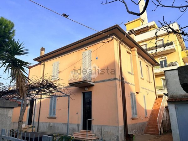appartamento in vendita a Rimini in zona San Giuliano a Mare