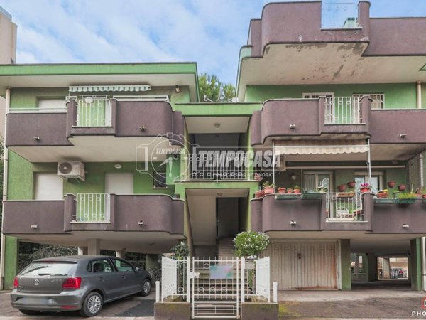 appartamento in vendita a Rimini in zona Marina Centro