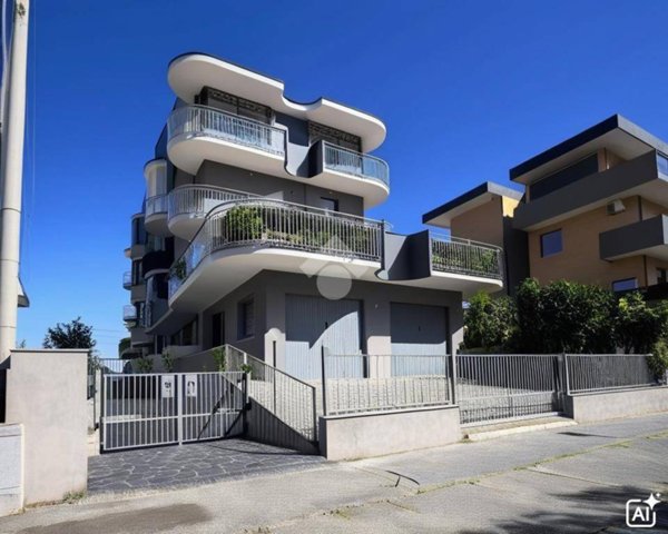 appartamento in vendita a Rimini in zona Miramare di Rimini