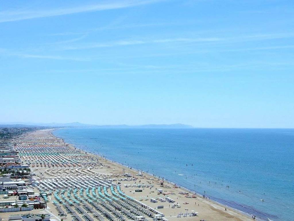 negozio in vendita a Rimini in zona Bellariva