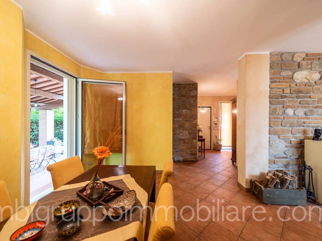 casa indipendente in vendita a Rimini in zona Spadarolo