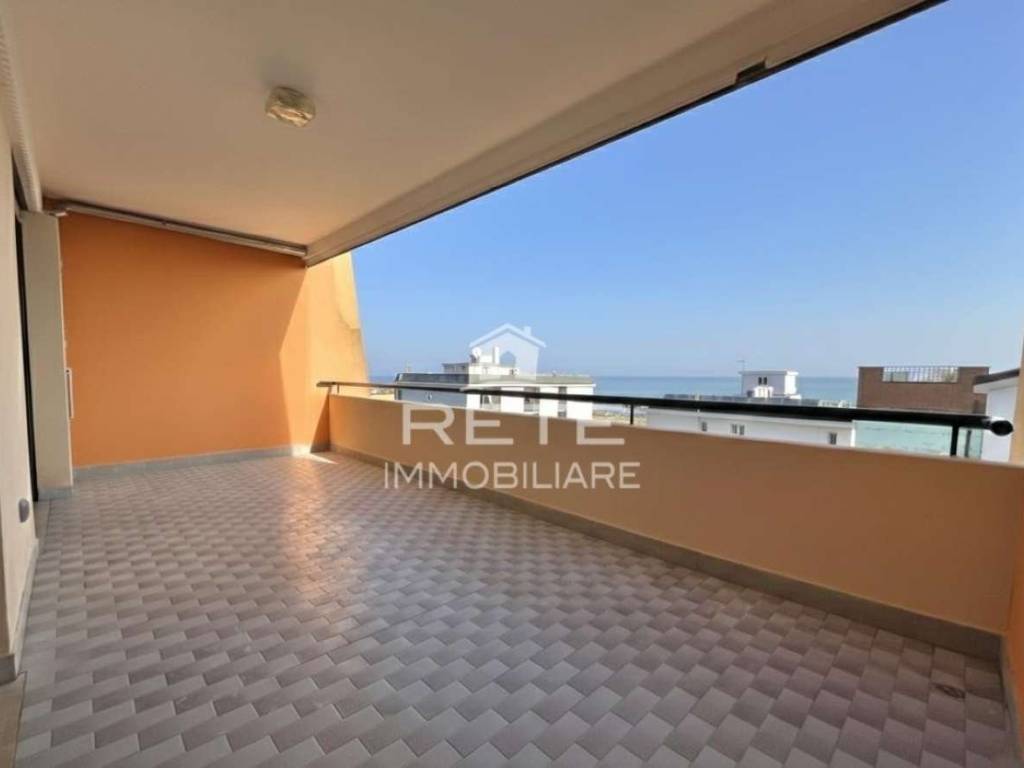 appartamento in vendita a Rimini in zona Torre Pedrera