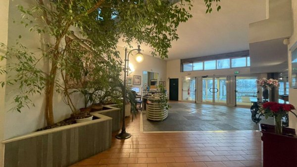 locale commerciale in vendita a Rimini in zona Fiera Vecchia