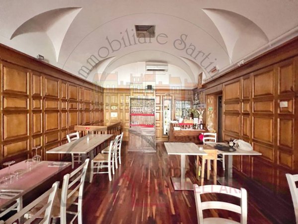 negozio in vendita a Rimini in zona Centro Storico