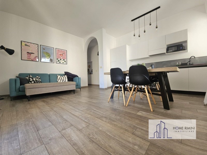 appartamento in vendita a Rimini in zona Marina Centro