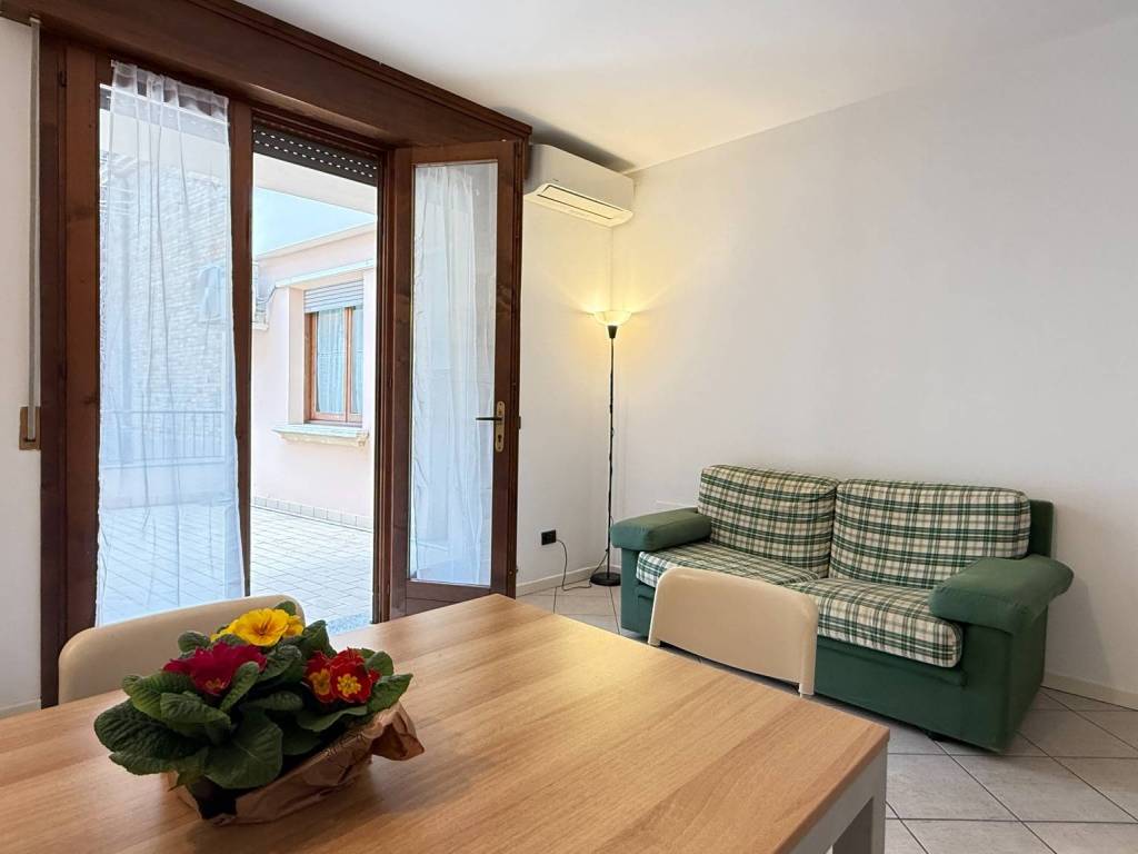 appartamento in vendita a Rimini in zona Centro Storico