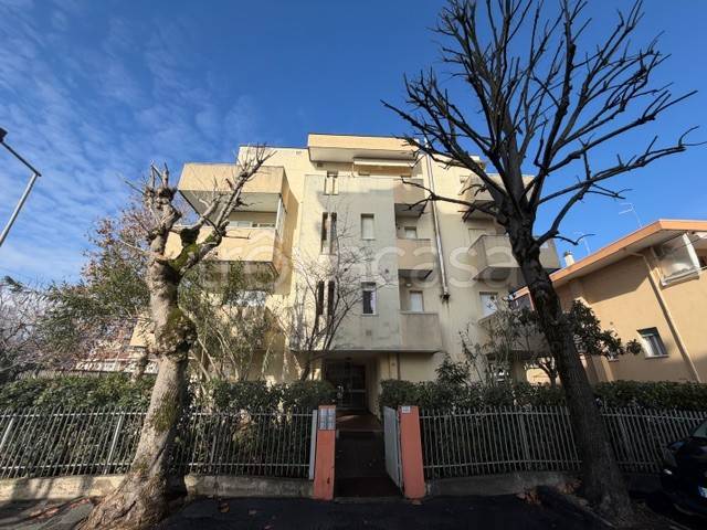 appartamento in vendita a Rimini in zona Miramare di Rimini