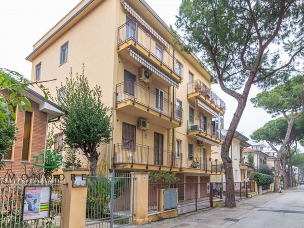 appartamento in vendita a Rimini in zona Marina Centro