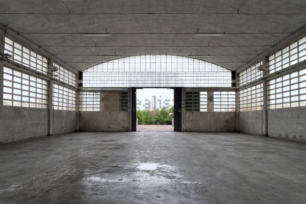 capannone in vendita a Rimini