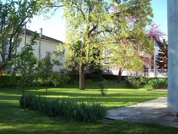 casa indipendente in vendita a Rimini in zona Corpolò