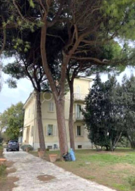 casa indipendente in vendita a Rimini in zona Viserbella