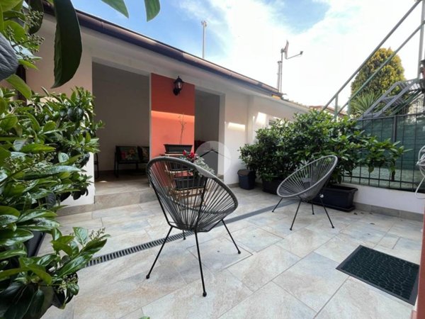 casa indipendente in vendita a Rimini in zona Borgo San Giuliano