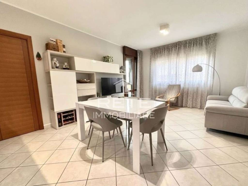 appartamento in vendita a Rimini in zona Viserba