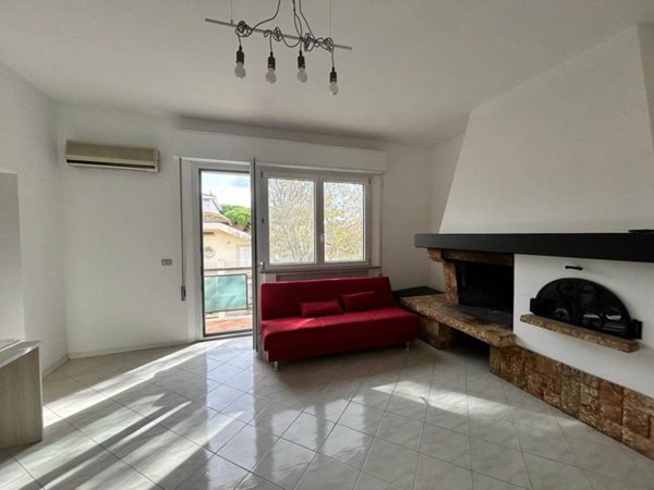 appartamento in vendita a Rimini in zona Miramare di Rimini