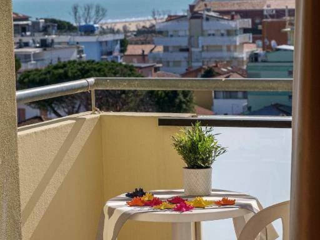 negozio in vendita a Rimini in zona Bellariva